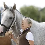 Decouverte D'un Haras Proche Du Mont St Michel Bed & Breakfast