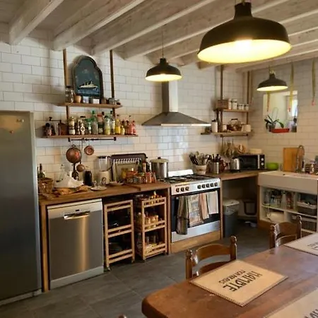 Bed & Breakfast Decouverte D'un Haras Proche Du Mont St Michel