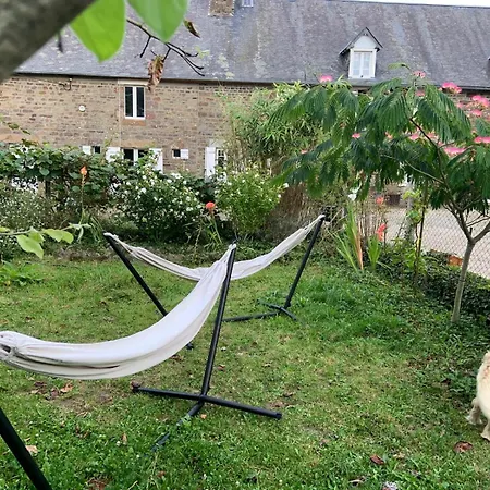 Bed & Breakfast Decouverte D'un Haras Proche Du Mont St Michel
